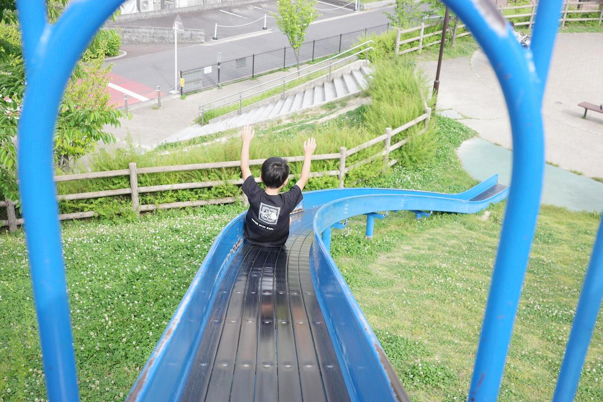 Kid is enjoying the slide.