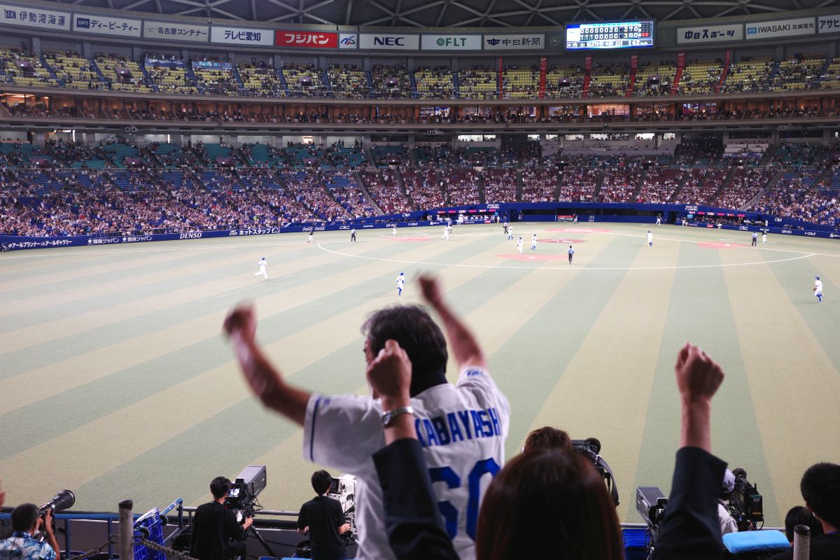 The fans go crazy when the Chunichi Dragons win a game at Vantelin Dome Nagoya.