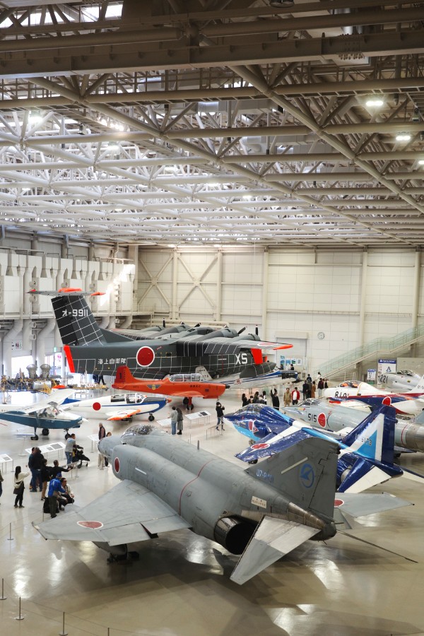 34 4 real-deal aircraft displayed at Gifu Kakamigahara Aerospace Museum.